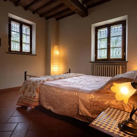 Aus Stein Tenuta Le Caselle In * Subbiano