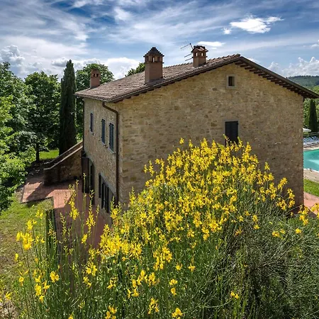 Aus Stein Tenuta Le Caselle In *